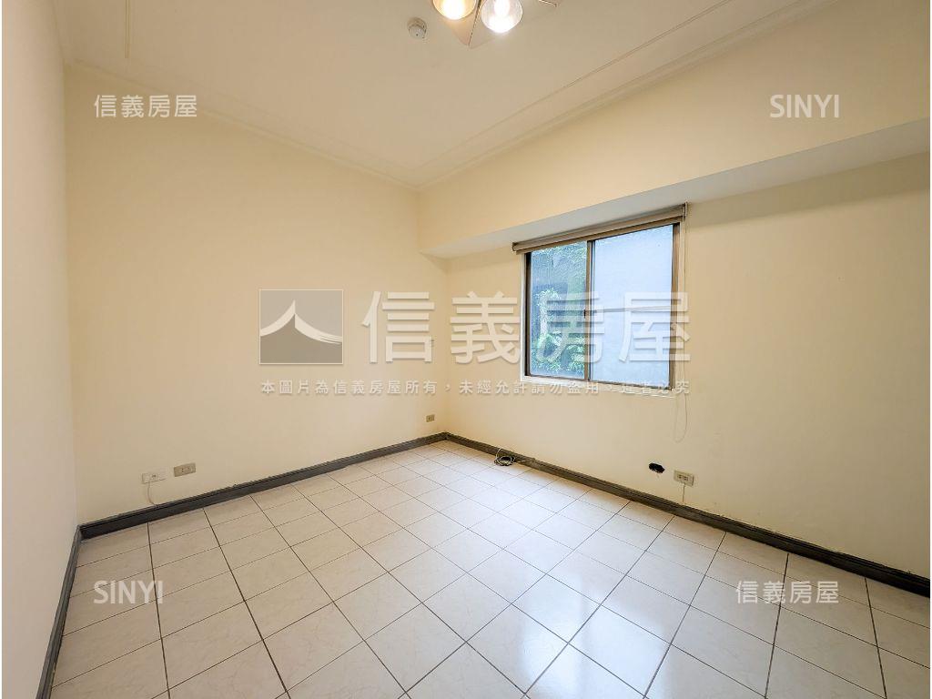 康詩丹郡空間美屋房屋室內格局與周邊環境