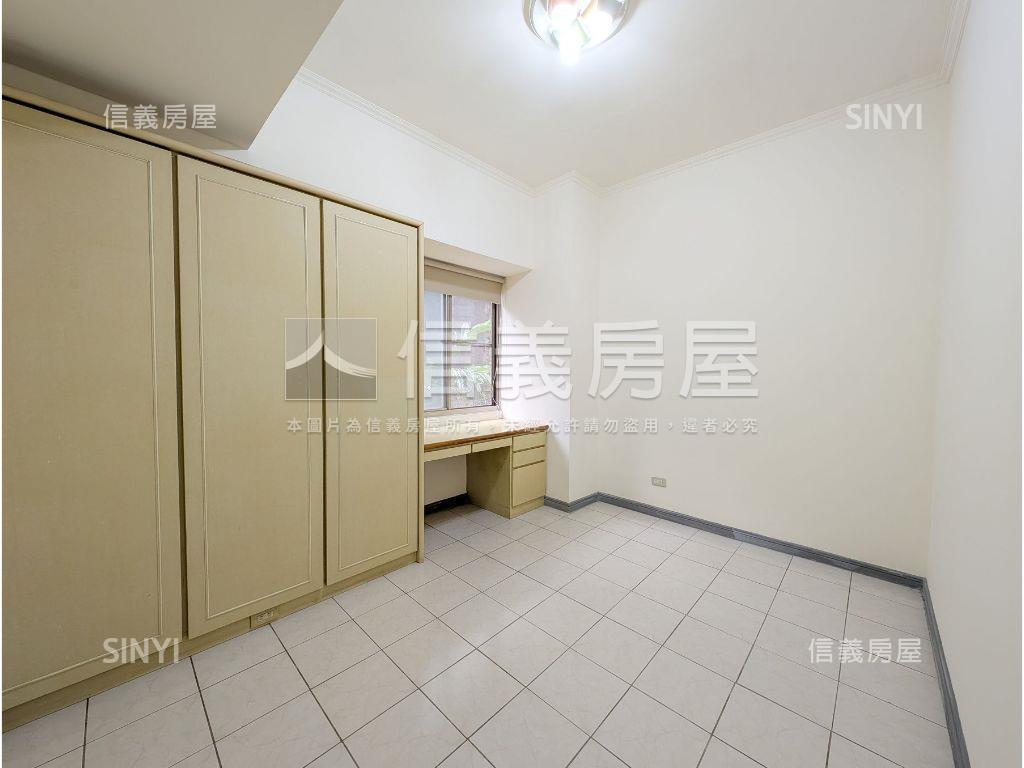 康詩丹郡空間美屋房屋室內格局與周邊環境