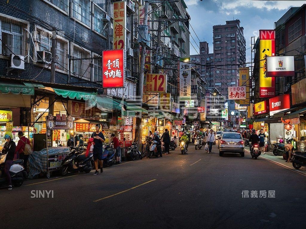 近未來萬大－採光三樓房屋室內格局與周邊環境