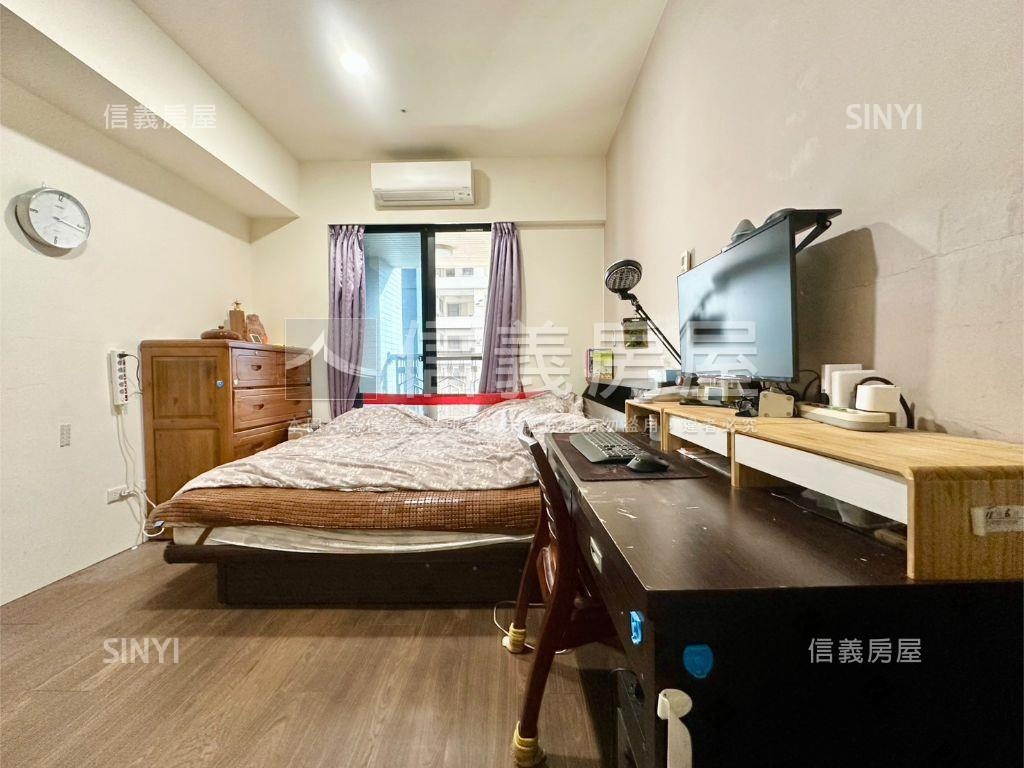 東方明珠三房車位房屋室內格局與周邊環境