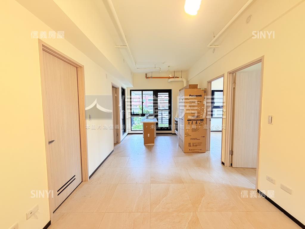 高鐵邊間全新三房大平車讚房屋室內格局與周邊環境