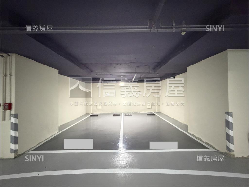 高鐵邊間全新三房大平車讚房屋室內格局與周邊環境