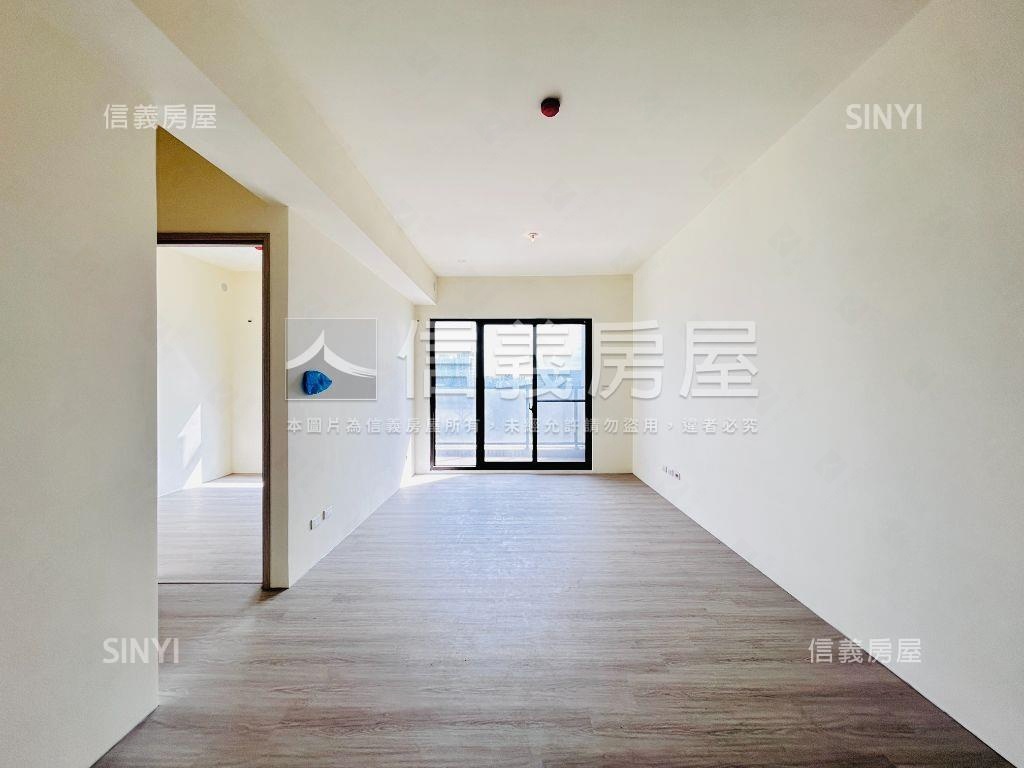 家田富筑埤塘景觀四房車位房屋室內格局與周邊環境