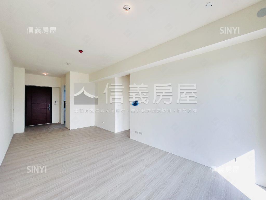 家田富筑埤塘景觀四房車位房屋室內格局與周邊環境