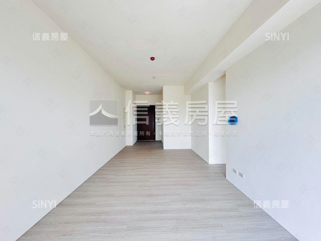 家田富筑埤塘景觀四房車位房屋室內格局與周邊環境