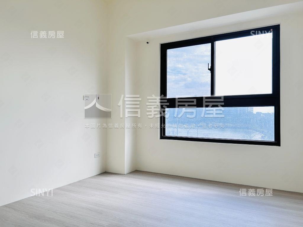 家田富筑埤塘景觀四房車位房屋室內格局與周邊環境