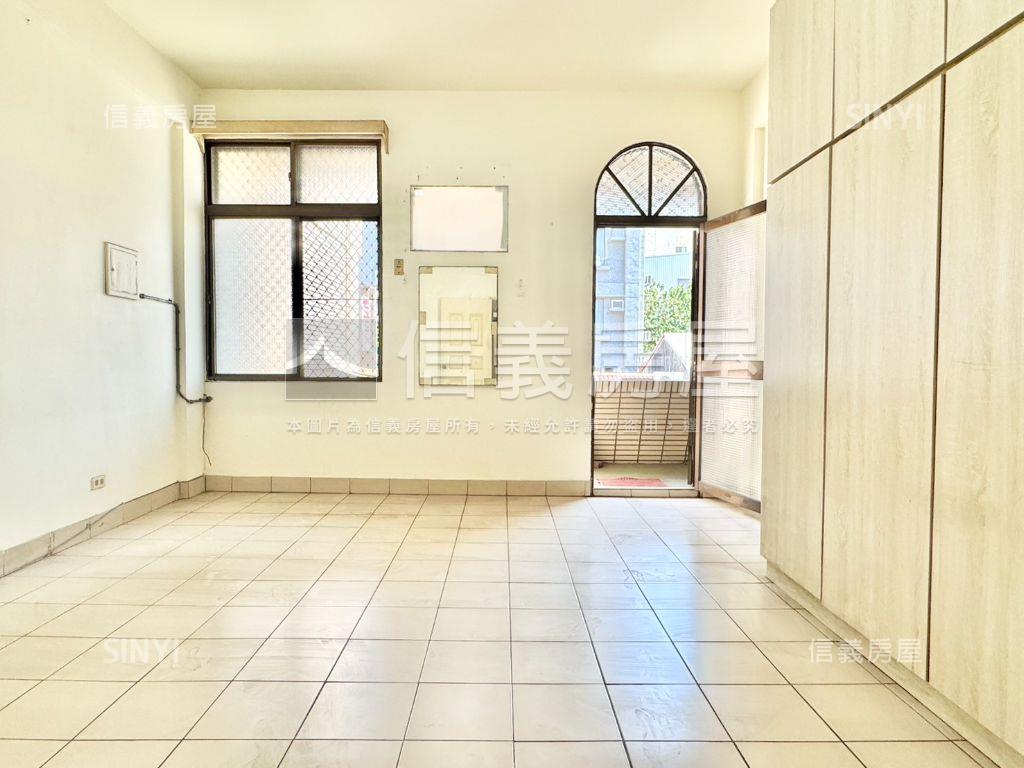 【中華商圈】朝南旺財店住房屋室內格局與周邊環境