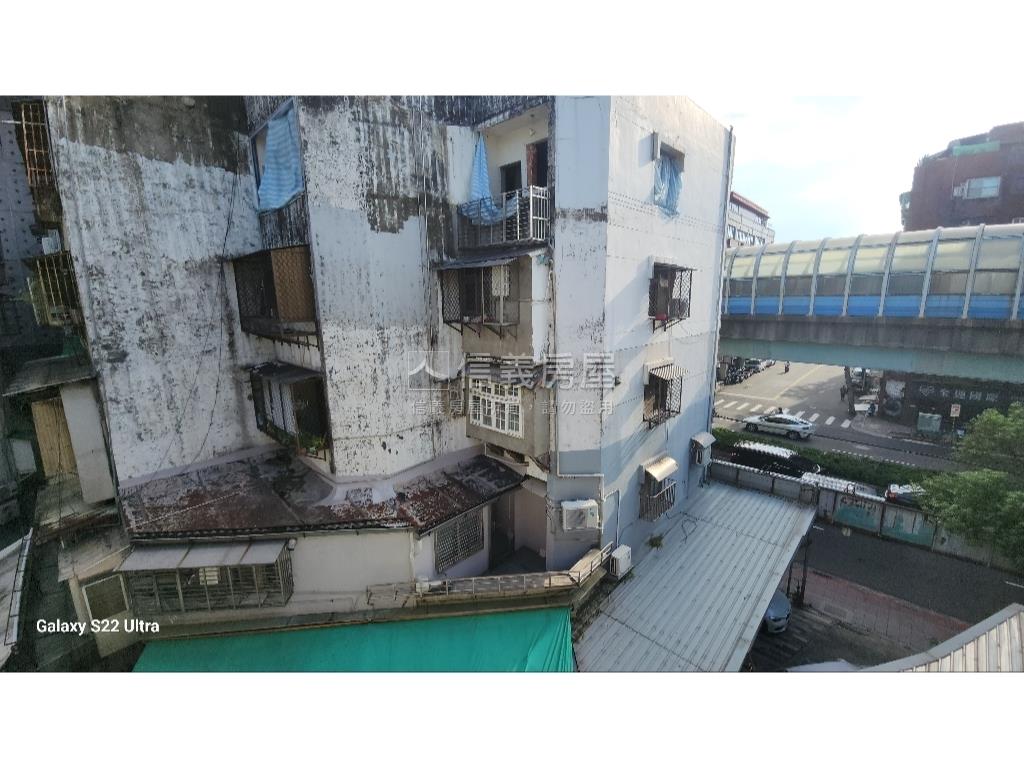 民族東路新婚家庭三房房屋室內格局與周邊環境