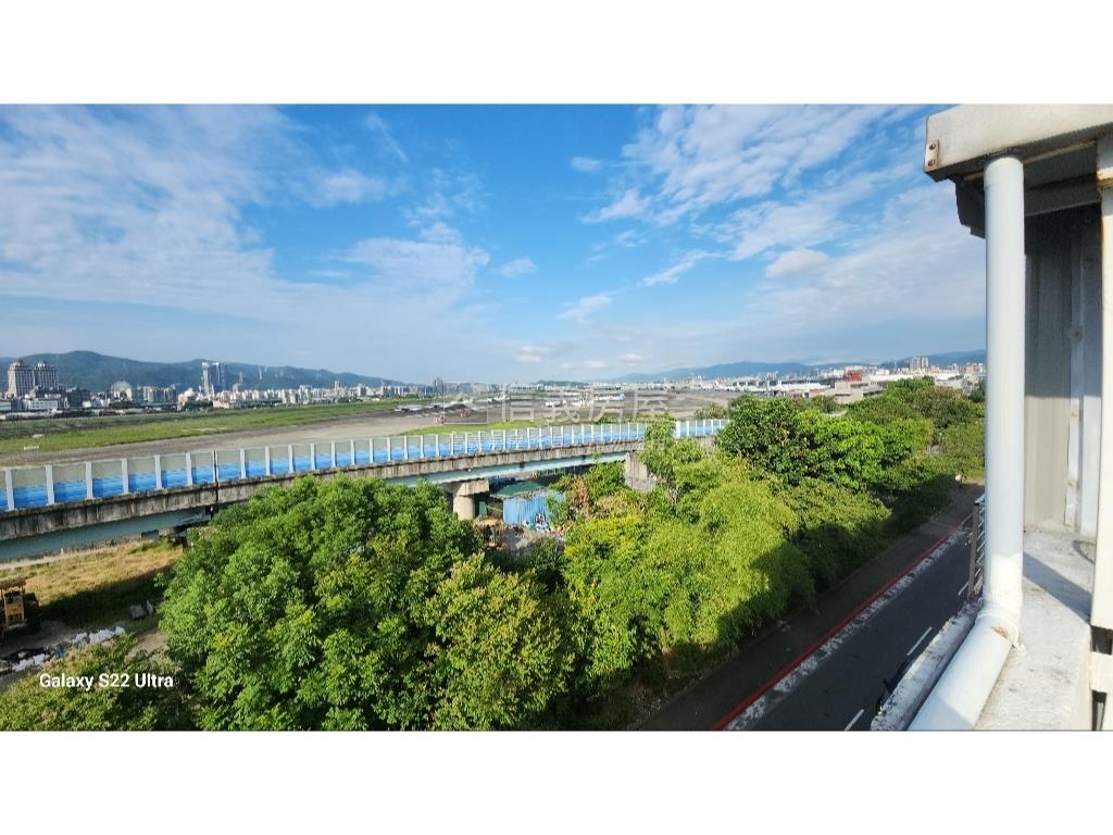 民族東路新婚家庭三房房屋室內格局與周邊環境