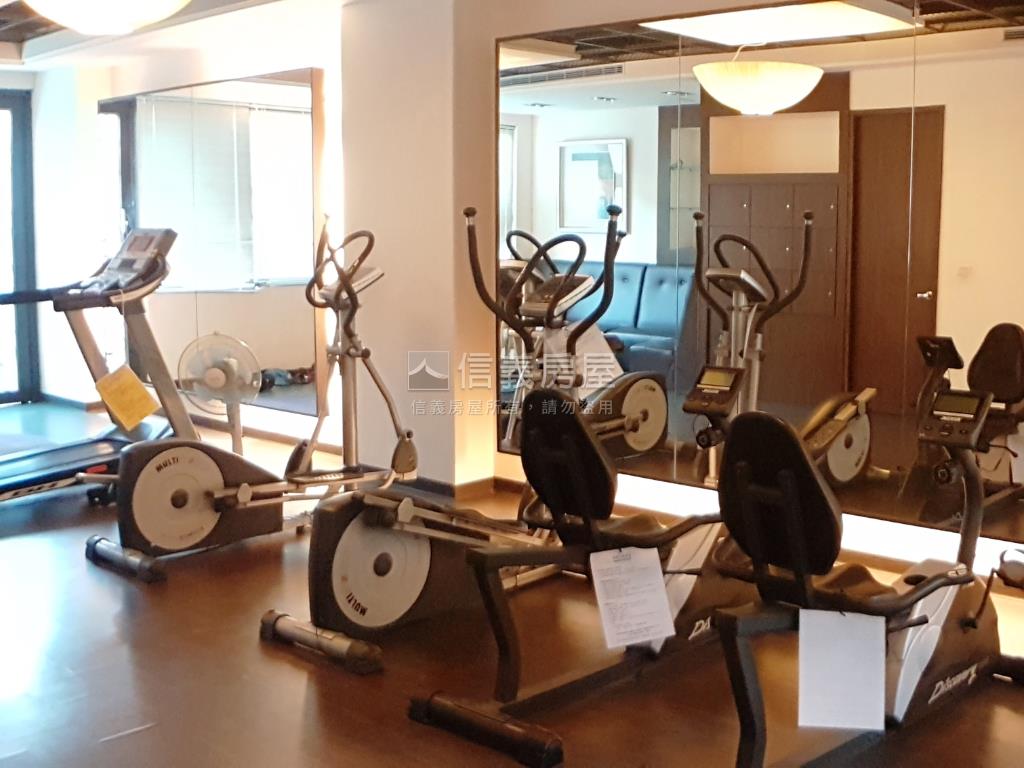崇倫國中旁震後藏韻三房房屋室內格局與周邊環境