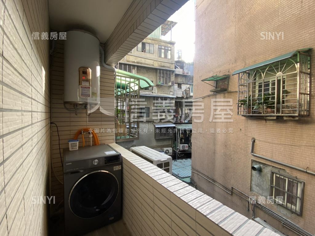 信義安和新裝潢美屋房屋室內格局與周邊環境