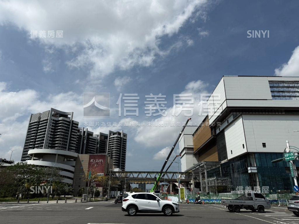 林鼎樸御四房雙平面車位讚房屋室內格局與周邊環境