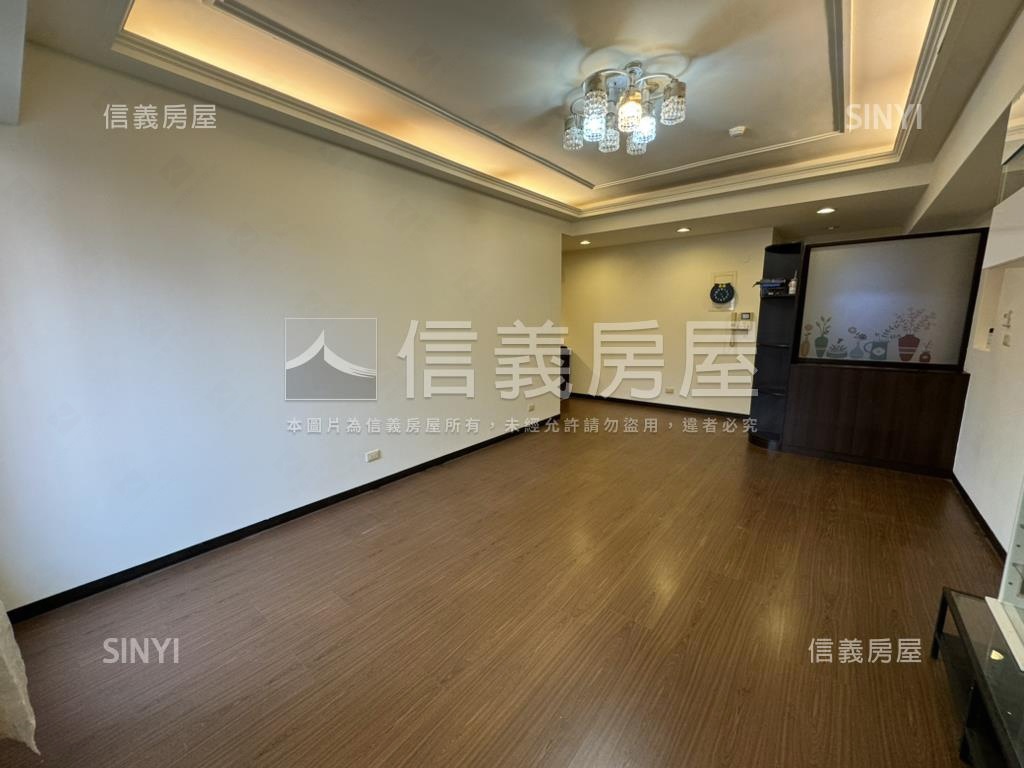狀元帝寶美麗三房車位房屋室內格局與周邊環境