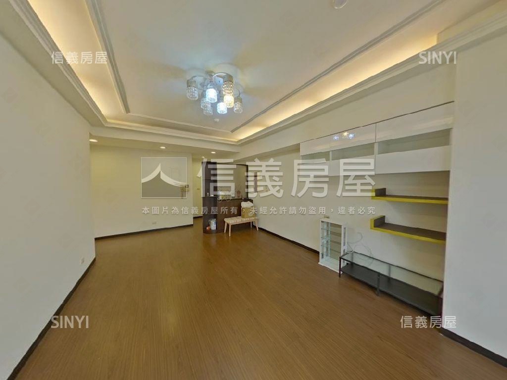 狀元帝寶美麗三房車位房屋室內格局與周邊環境