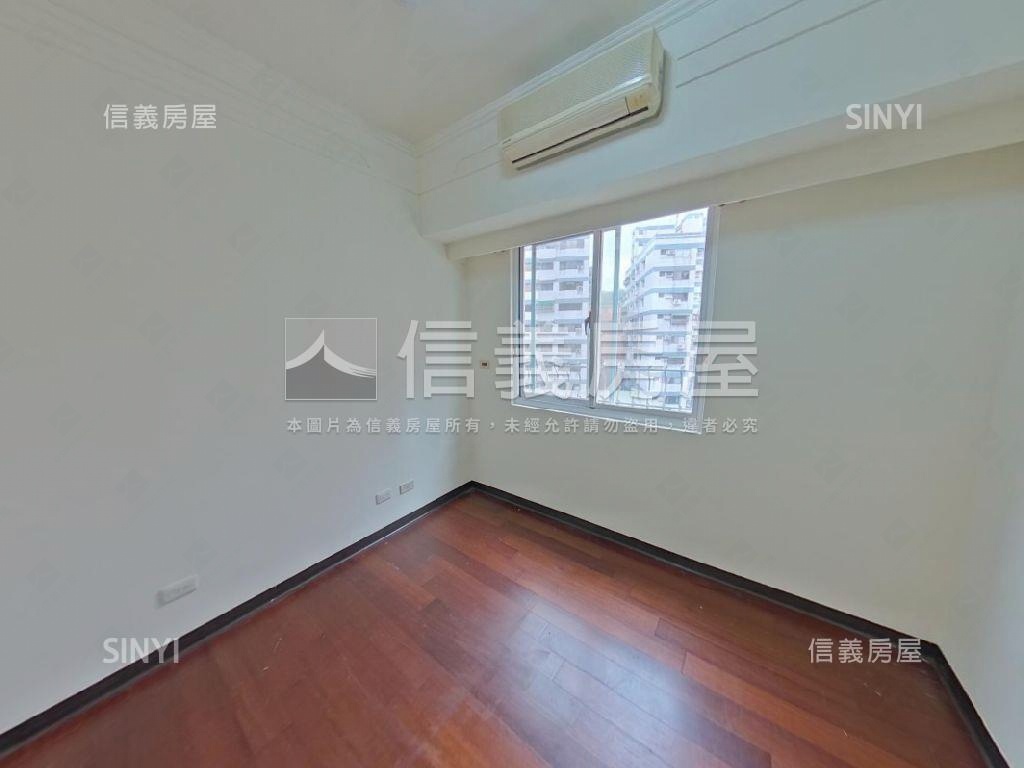 狀元帝寶美麗三房車位房屋室內格局與周邊環境