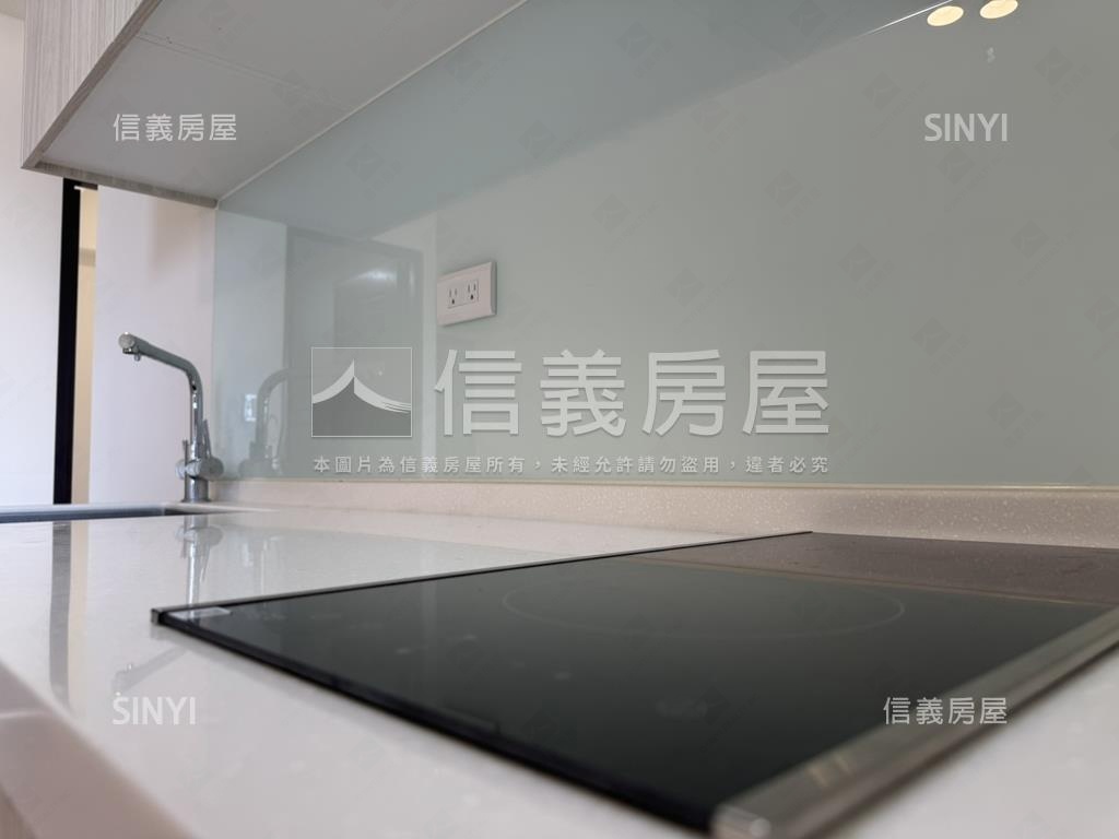 親家建設兩房附車位房屋室內格局與周邊環境