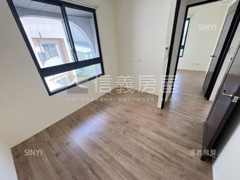 親家建設兩房附車位房屋室內格局與周邊環境