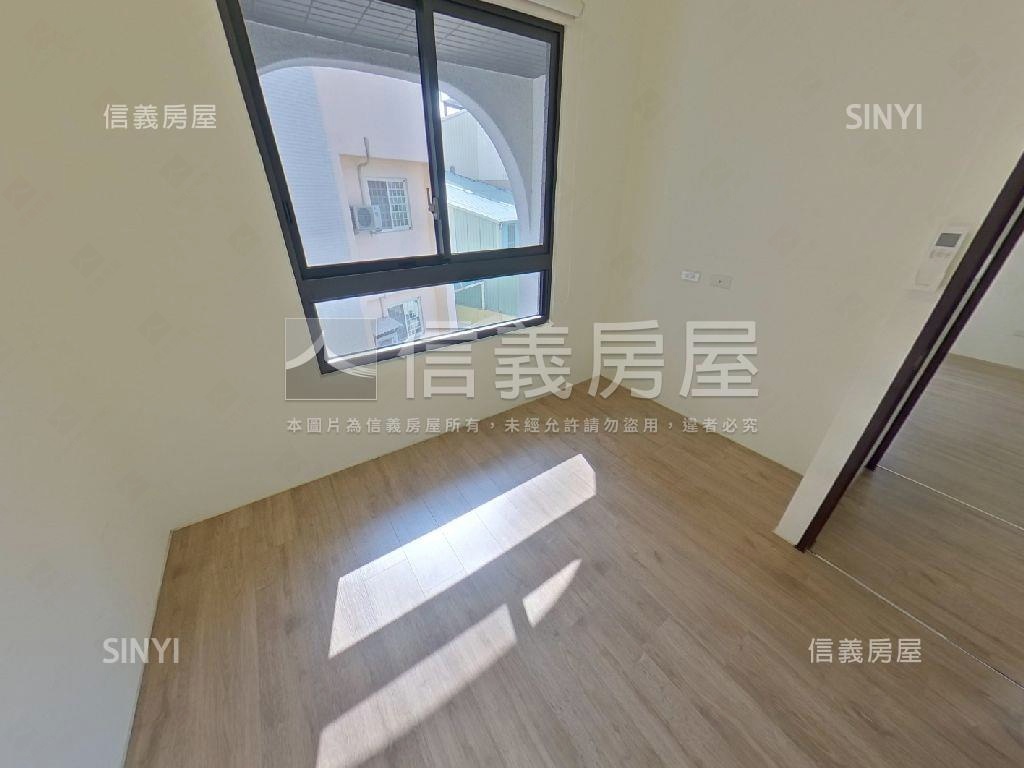 親家建設兩房附車位房屋室內格局與周邊環境