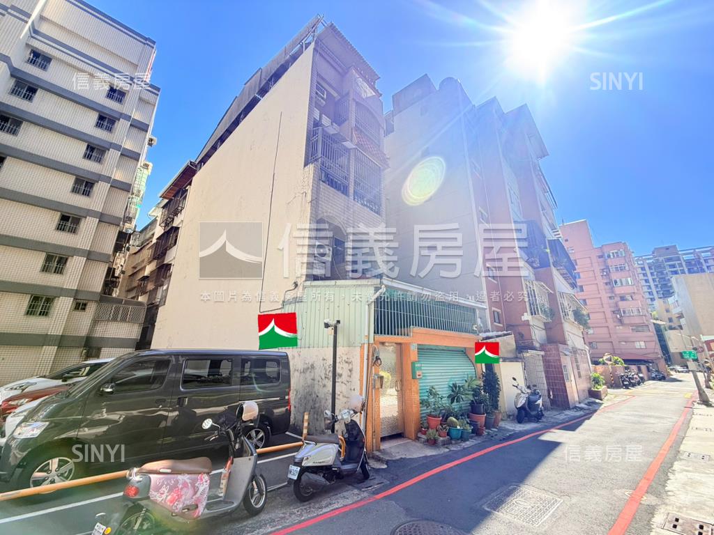 武廟商圈邊間車庫透天房屋室內格局與周邊環境