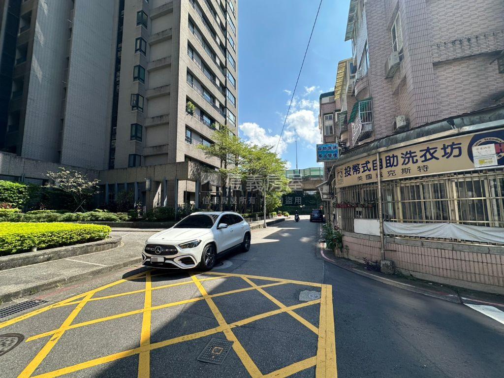 東湖安康發財超值屋房屋室內格局與周邊環境