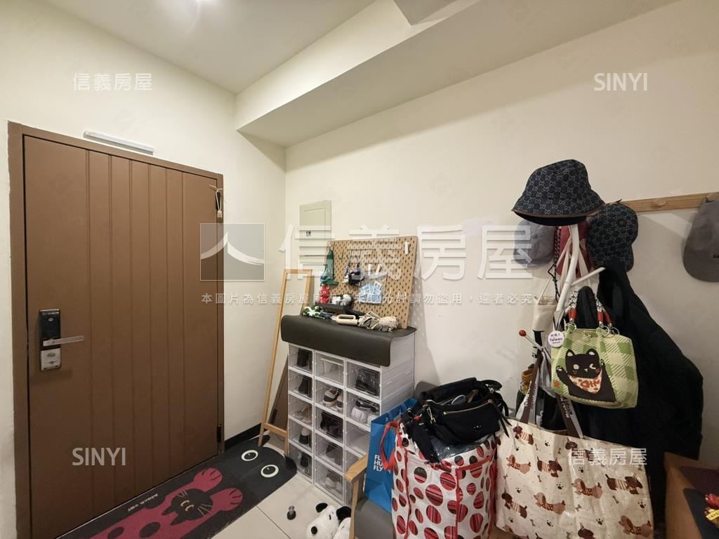 專任、先看這間超級比佛利房屋室內格局與周邊環境