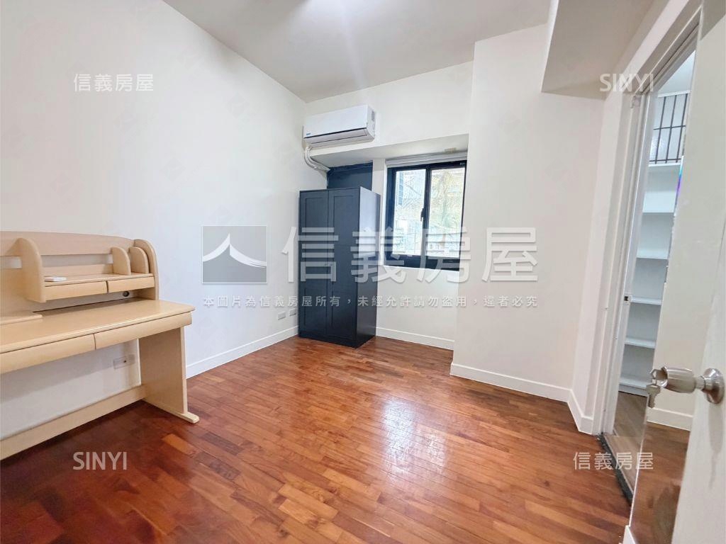 羅曼羅蘭高樓四房平面車房屋室內格局與周邊環境