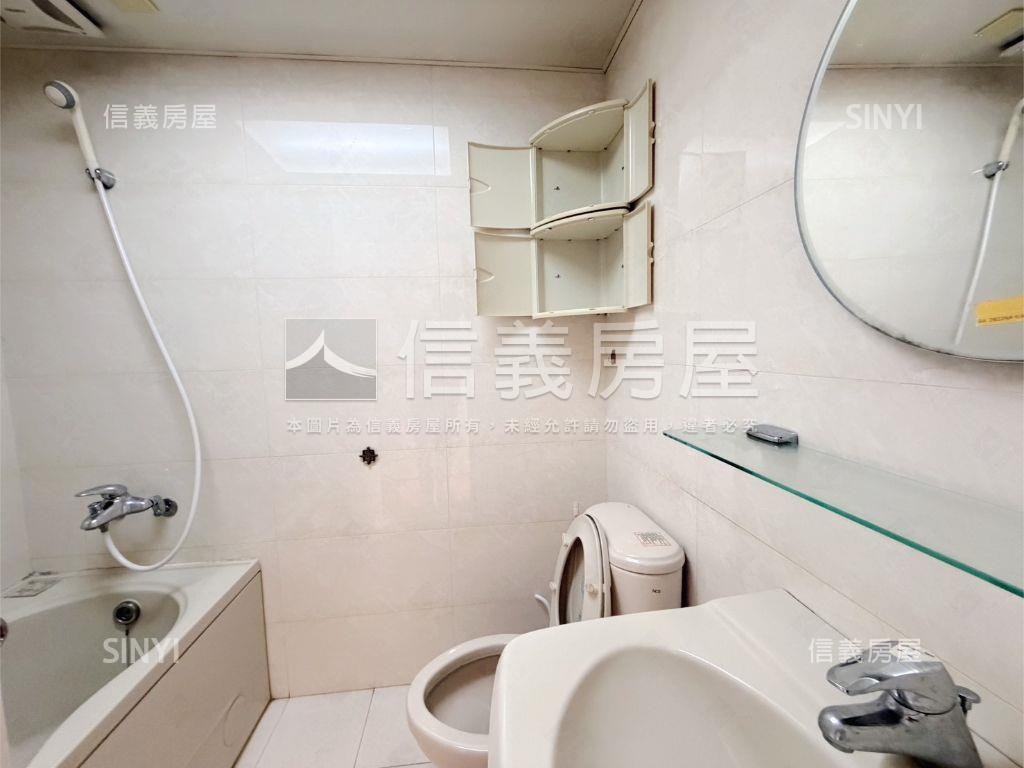 羅曼羅蘭高樓四房平面車房屋室內格局與周邊環境