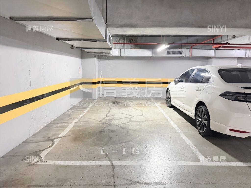 羅曼羅蘭高樓四房平面車房屋室內格局與周邊環境