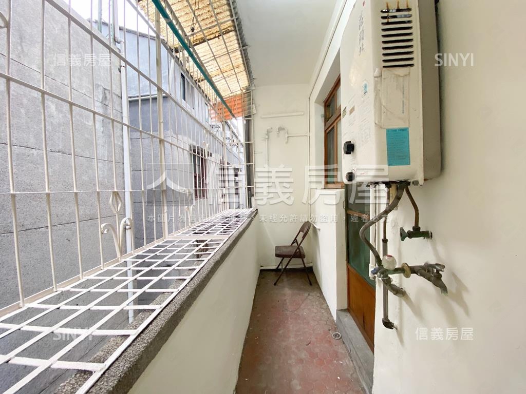 三面採光三房寓邸房屋室內格局與周邊環境