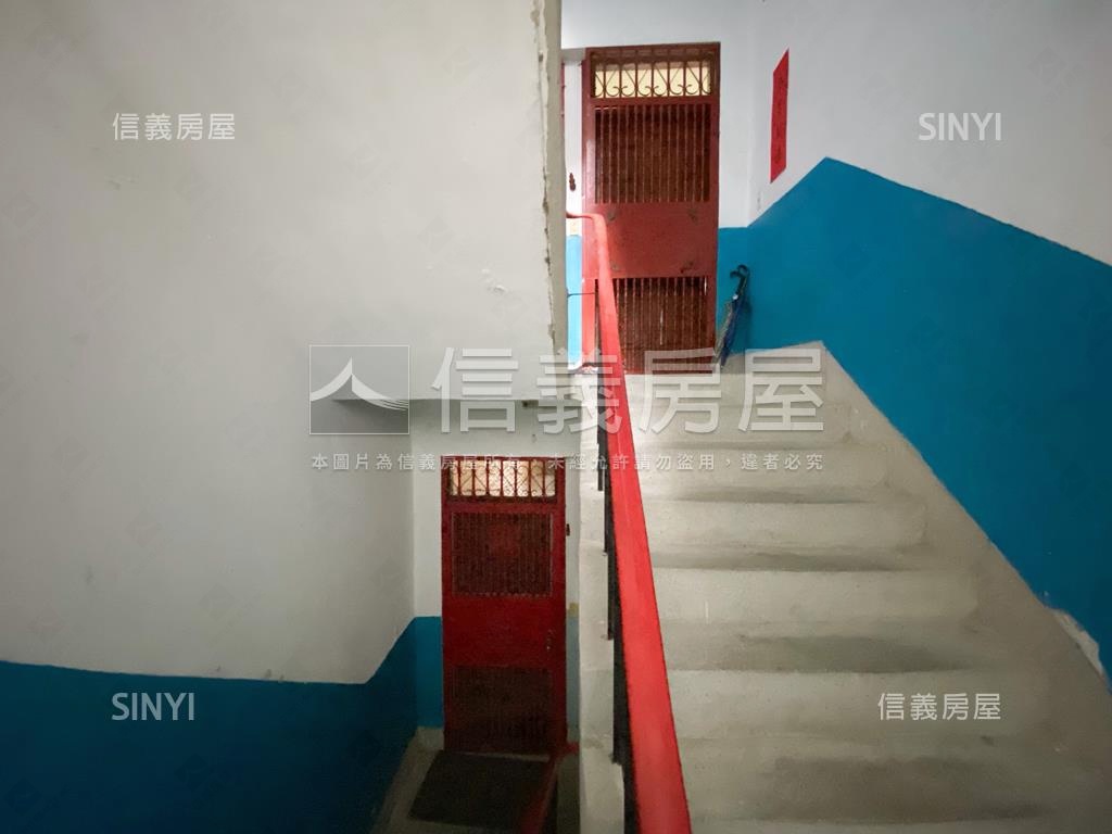 三面採光三房寓邸房屋室內格局與周邊環境