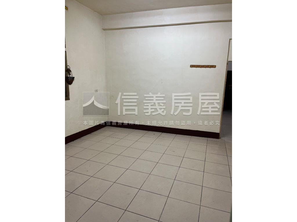 竹東近河濱公園大地坪透天房屋室內格局與周邊環境