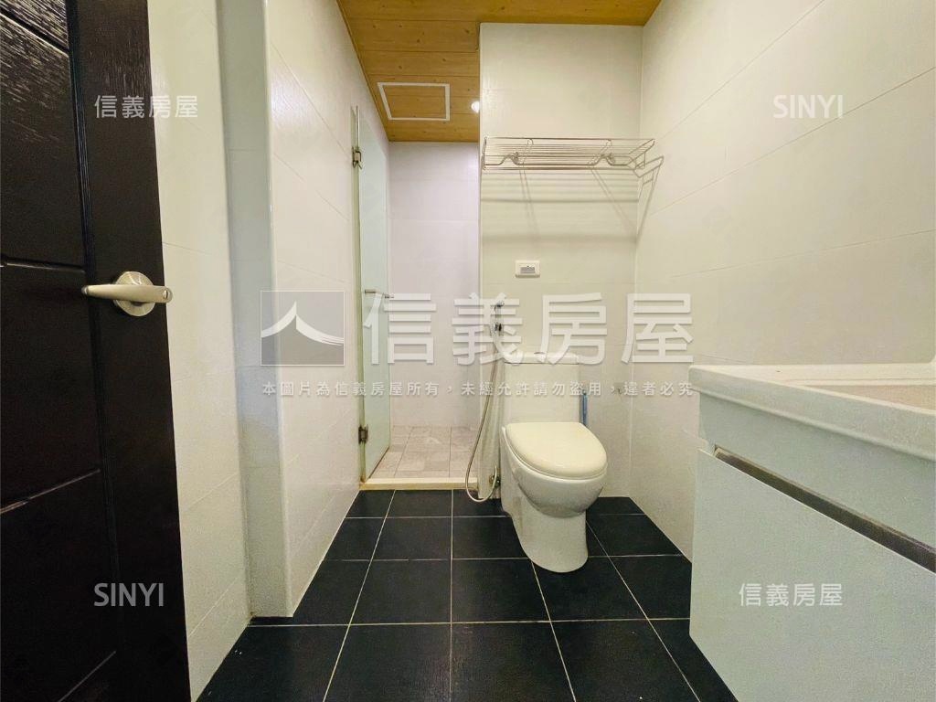 近衛武營美三房公寓一樓房屋室內格局與周邊環境