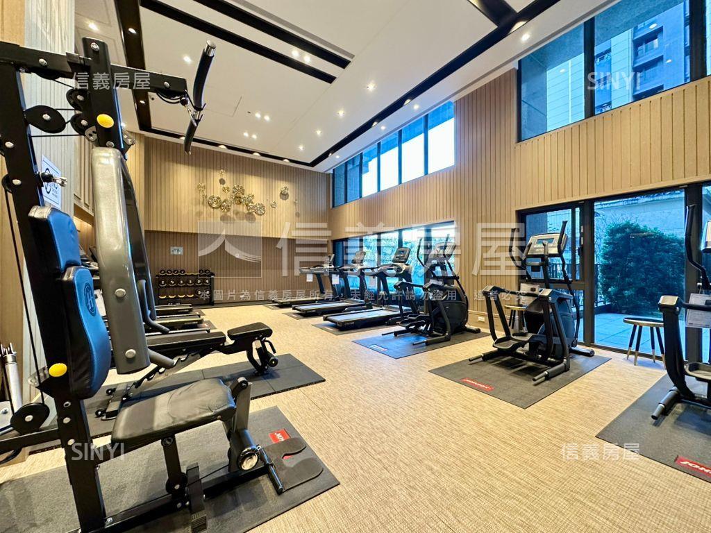 青峰高樓三房帝王戶房屋室內格局與周邊環境