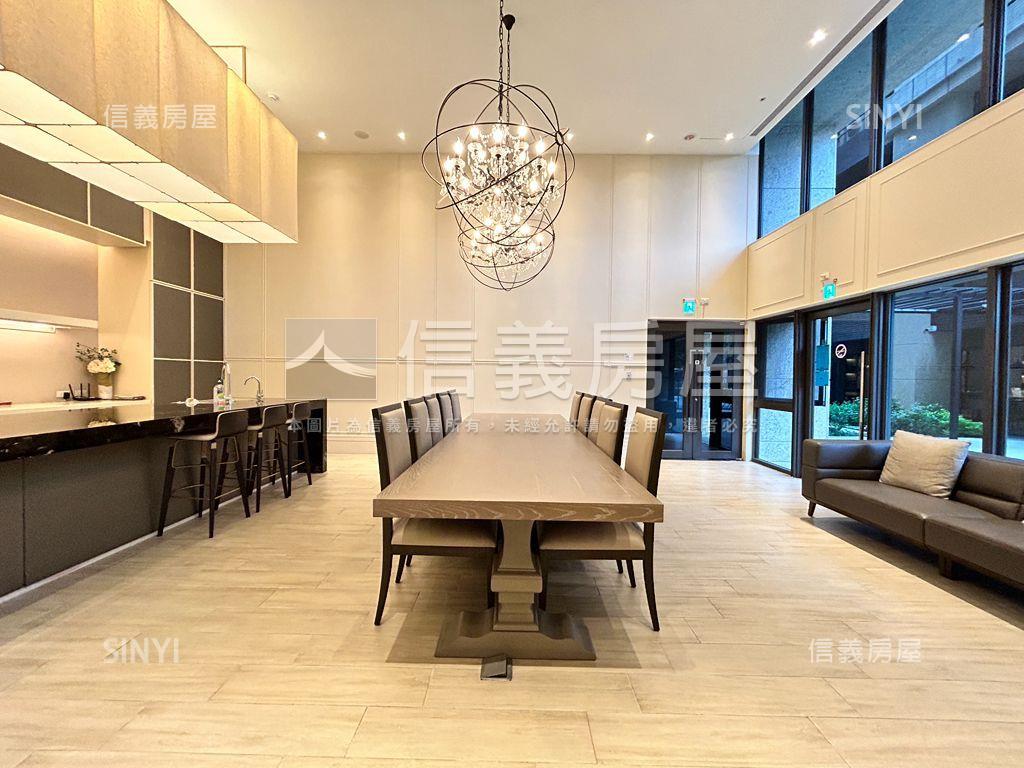 青峰高樓三房帝王戶房屋室內格局與周邊環境