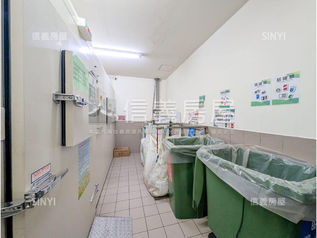 青峰高樓三房帝王戶房屋室內格局與周邊環境