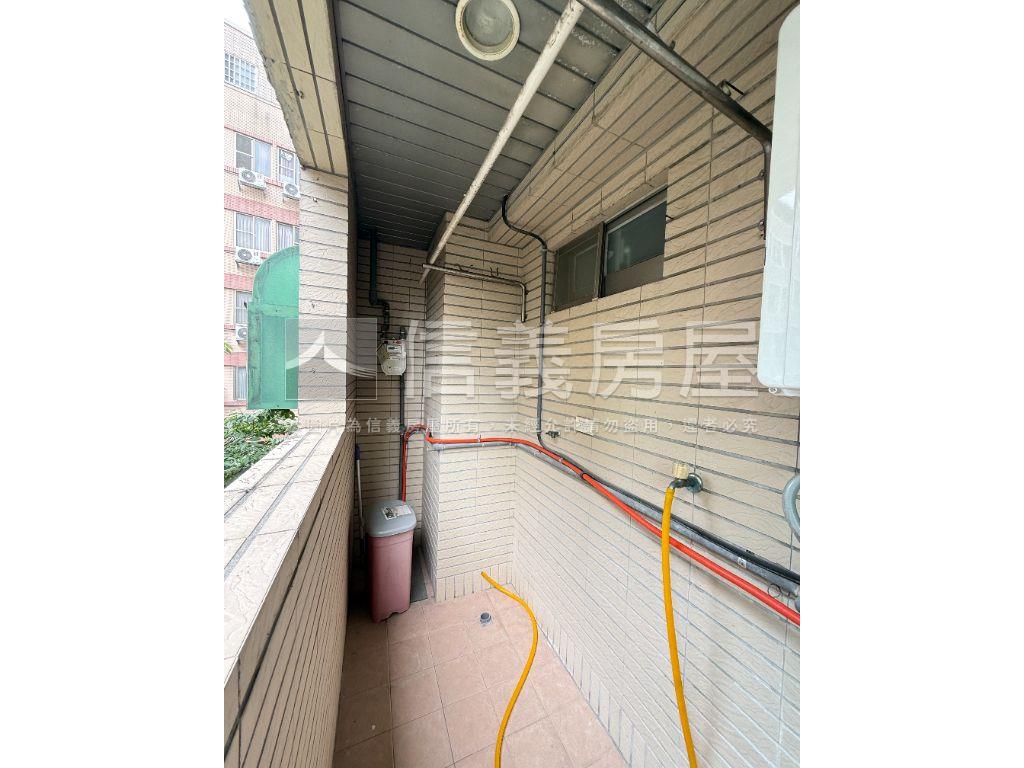 健行科大金雞母店面房屋室內格局與周邊環境