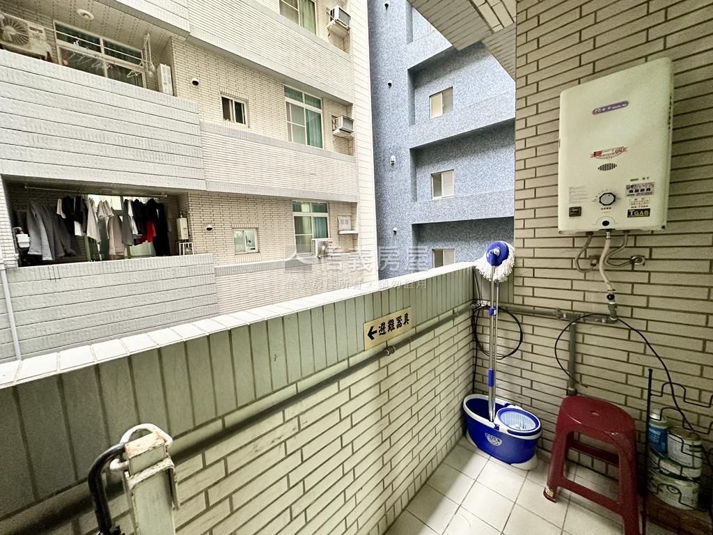 Ｒ１４巨蛋瑞豐精美兩房房屋室內格局與周邊環境