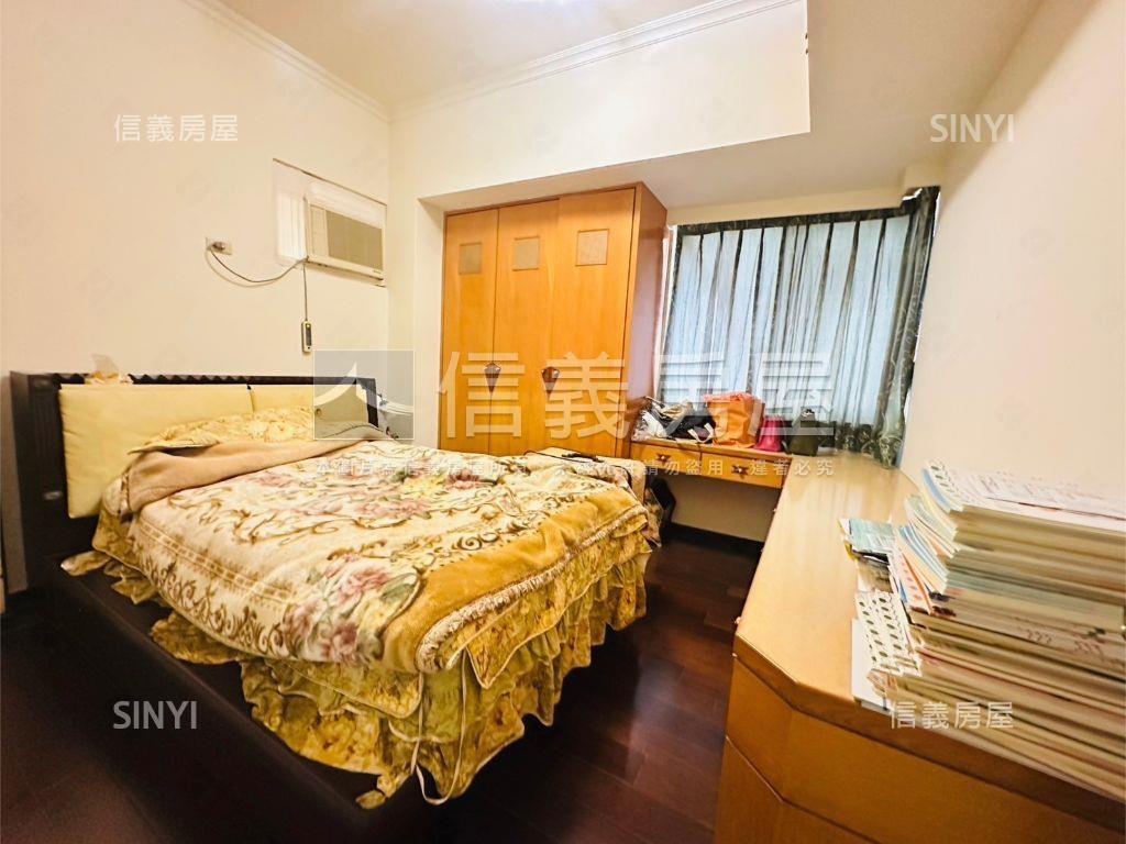 麗景豪門河景三房房屋室內格局與周邊環境