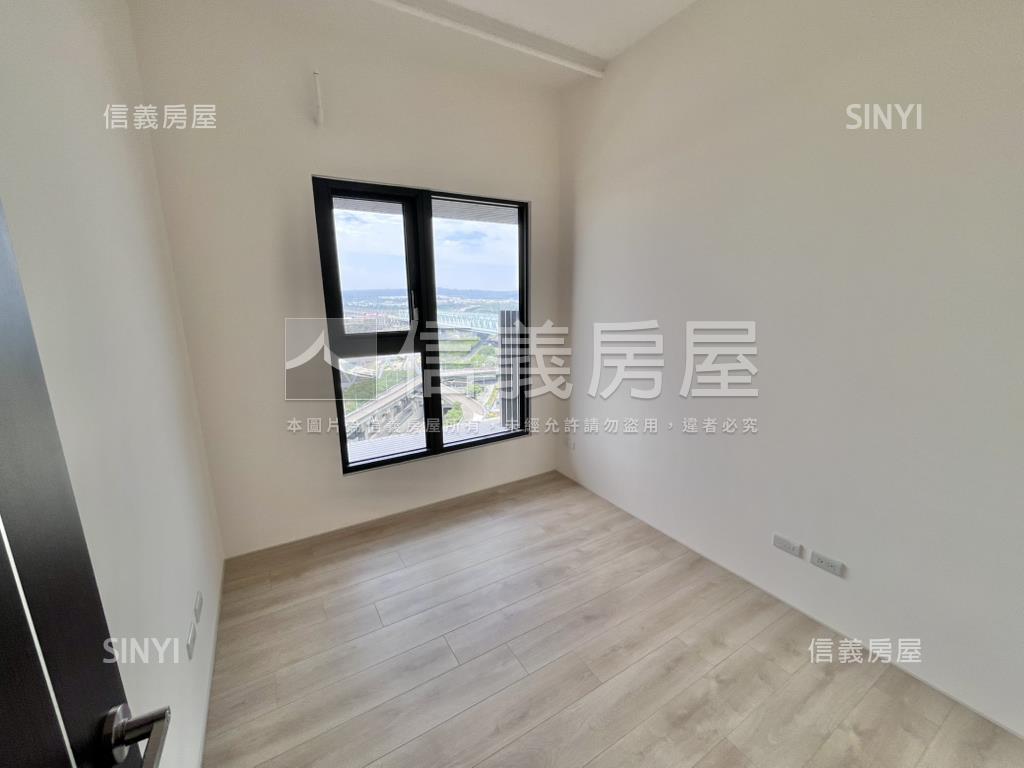 未來之丘四房平車房屋室內格局與周邊環境