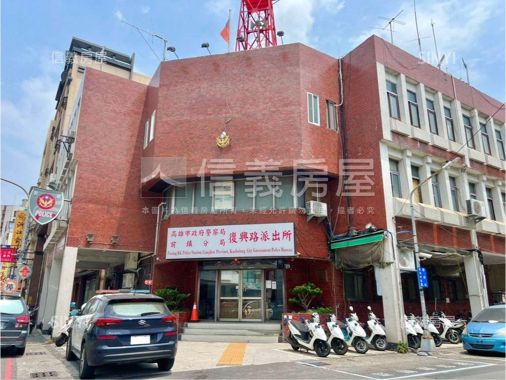 前鎮台鋁邊間大地坪透天房屋室內格局與周邊環境