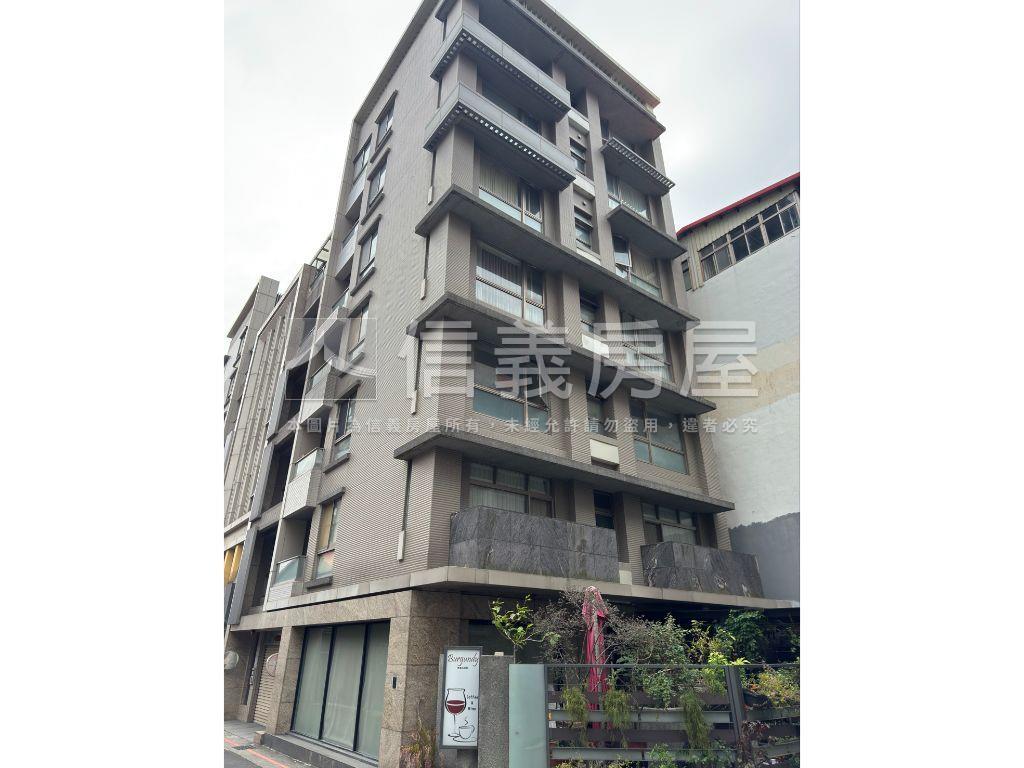 醞釀財富窖藏金庫店面房屋室內格局與周邊環境