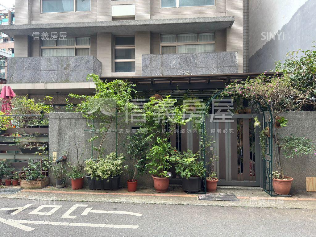 醞釀財富窖藏金庫店面房屋室內格局與周邊環境