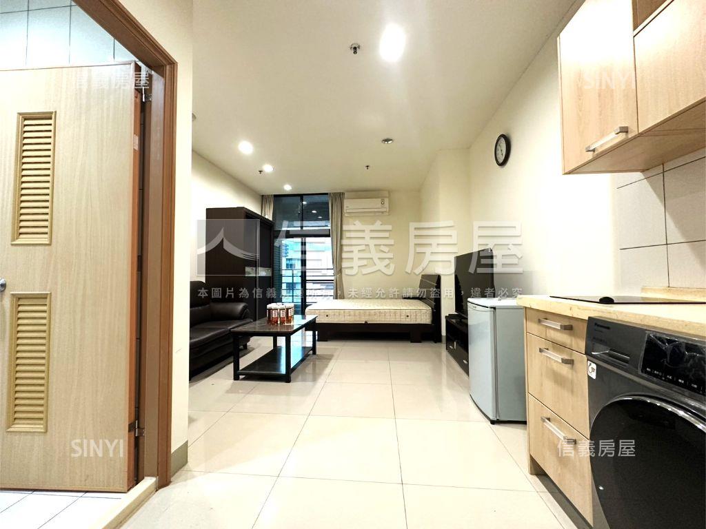 高鐵特區雅致富翼房屋室內格局與周邊環境