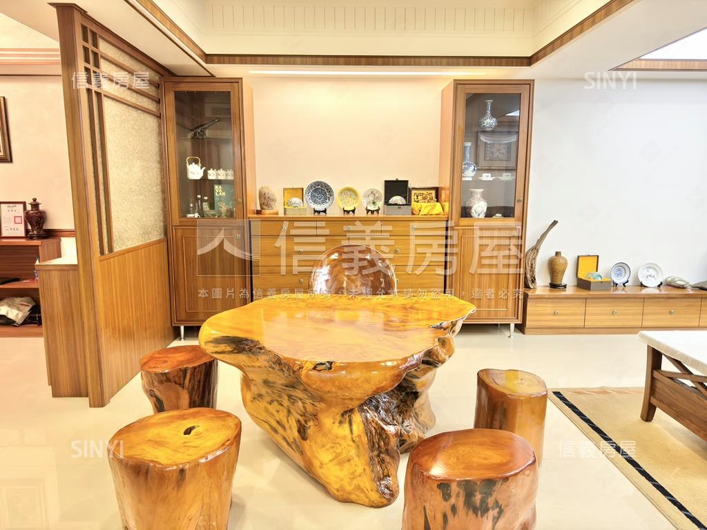 雙子星花園豪邸房屋室內格局與周邊環境