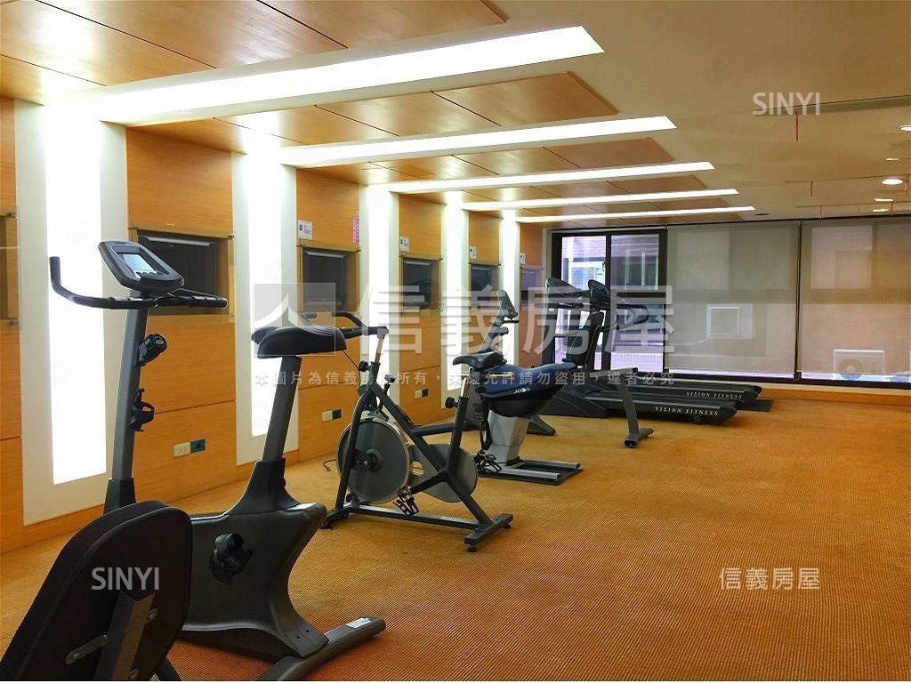 美術館️採光景觀兩房房屋室內格局與周邊環境