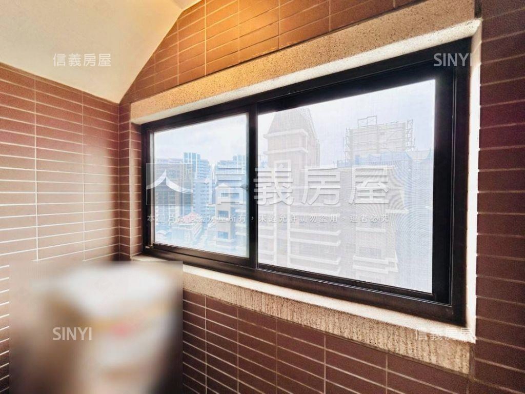 青埔◎鋒橋淳光三房高樓層房屋室內格局與周邊環境