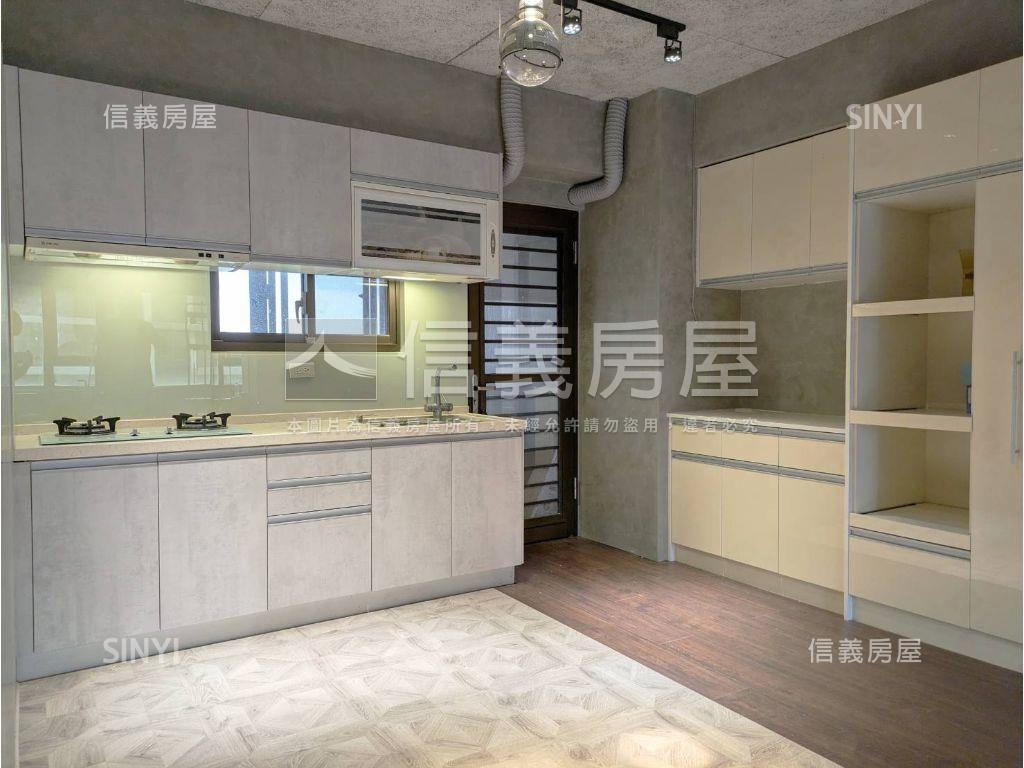青埔◎鋒橋淳光三房高樓層房屋室內格局與周邊環境