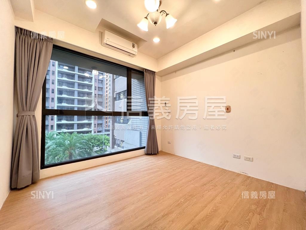 專任悅天下兩房車位制震宅房屋室內格局與周邊環境
