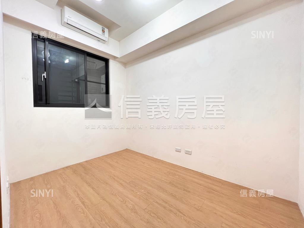 專任悅天下兩房車位制震宅房屋室內格局與周邊環境