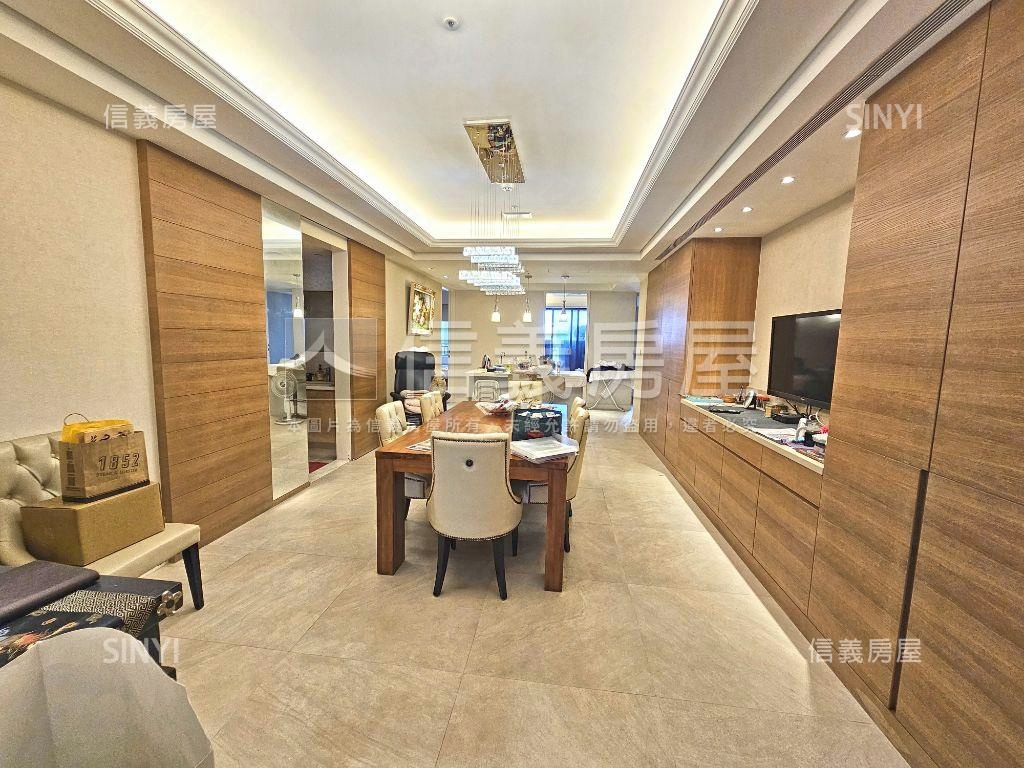 霸氣鳥瞰天下景首席再現房屋室內格局與周邊環境